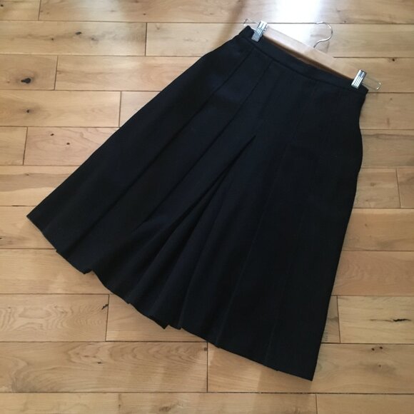 Vintage Thick Black Structured Box Pleated Wool Culottes 26W - Picture 9 of 16